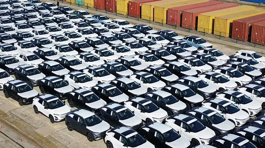 Çinli OMODA’nın iki yeni modeli Türkiye yolunda