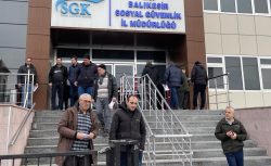 Emekli Olamayanlara SGK’dan “Toplu Para” İadesi: Şartlar Belli Oldu