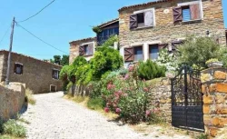 Türkiye’de Tek: Bu Köye Araba Giremiyor